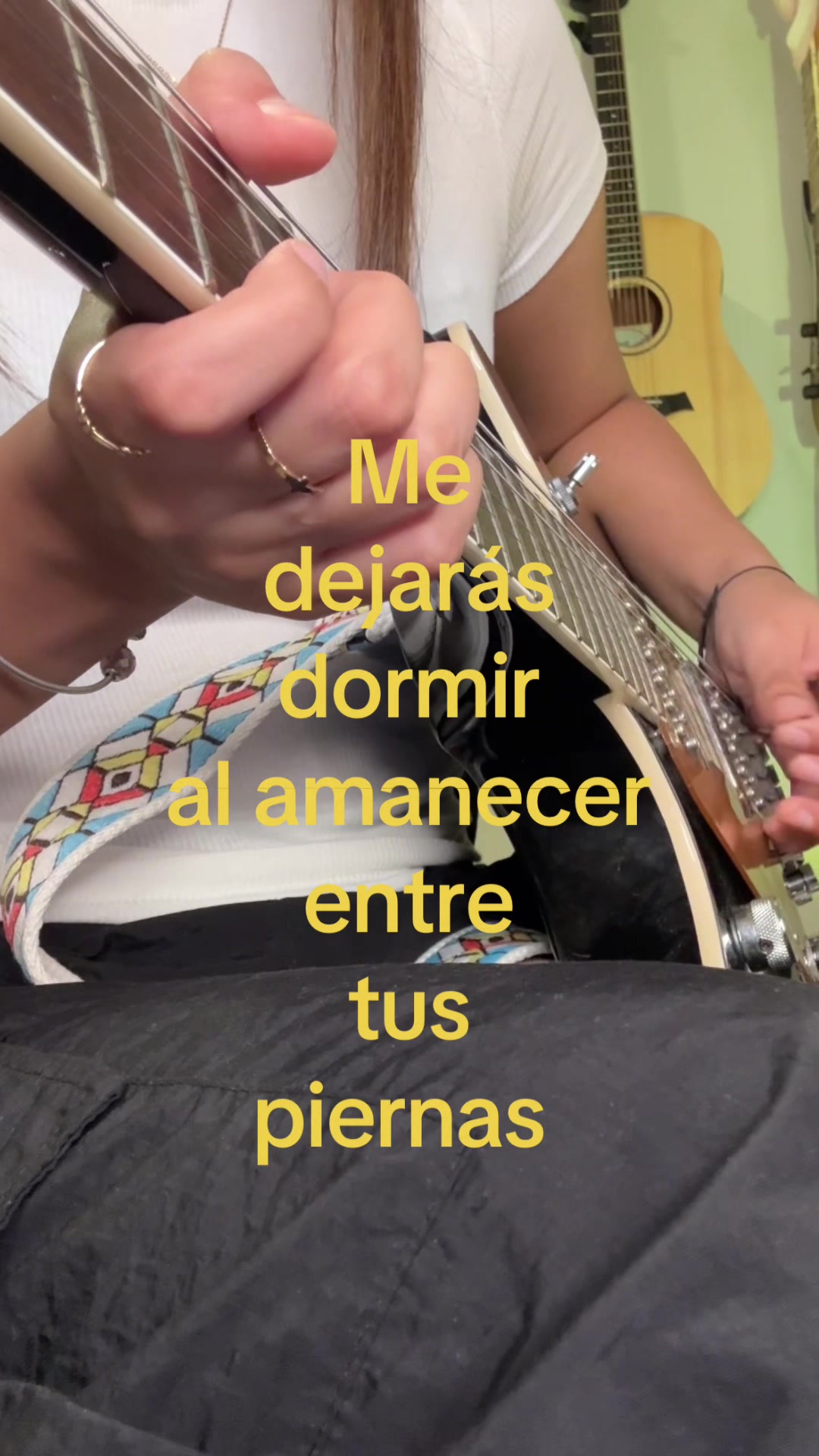 @Camila Alanis