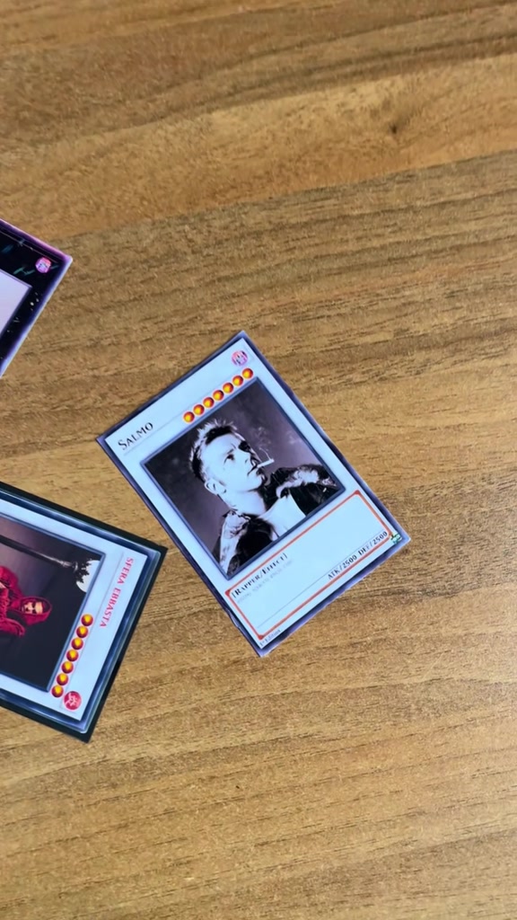 @custom card