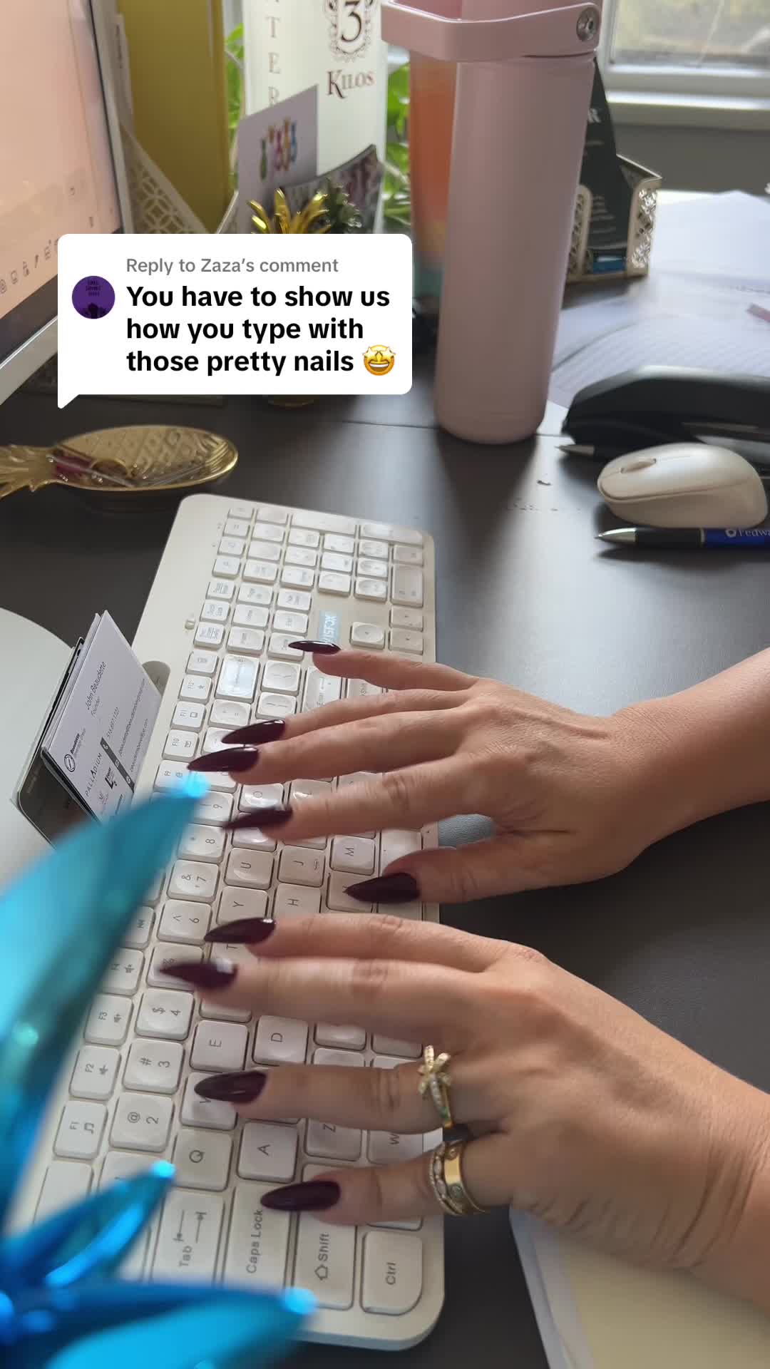 @piñaq