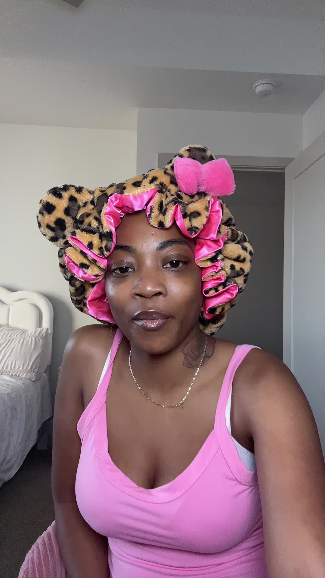 @Tayrella