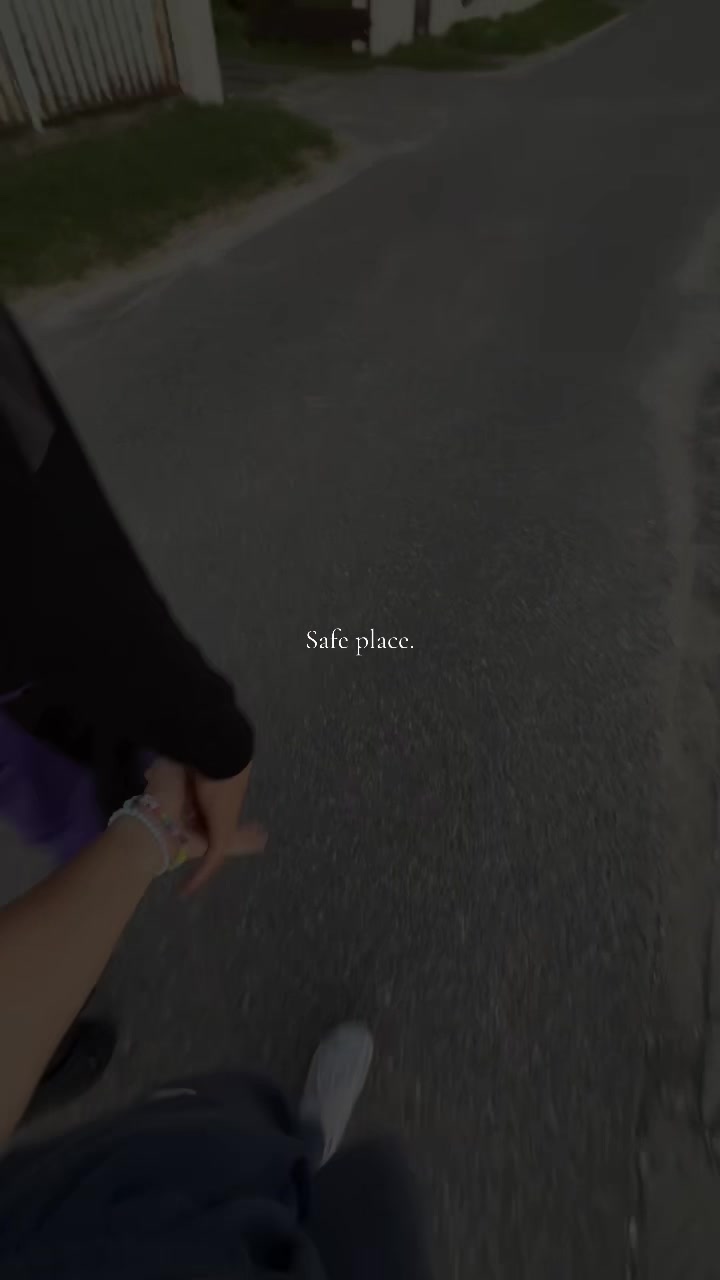 @𝓝𝓲𝓬𝓸𝓵𝓵𝓪