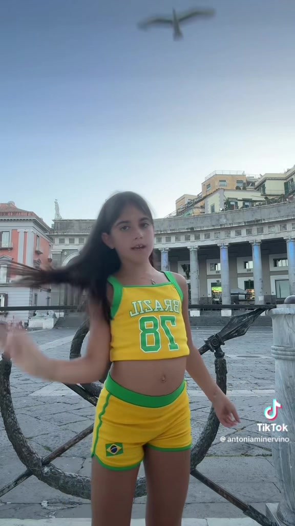 @Laura