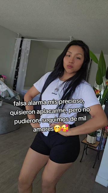 @ang&eacute;lica cardona