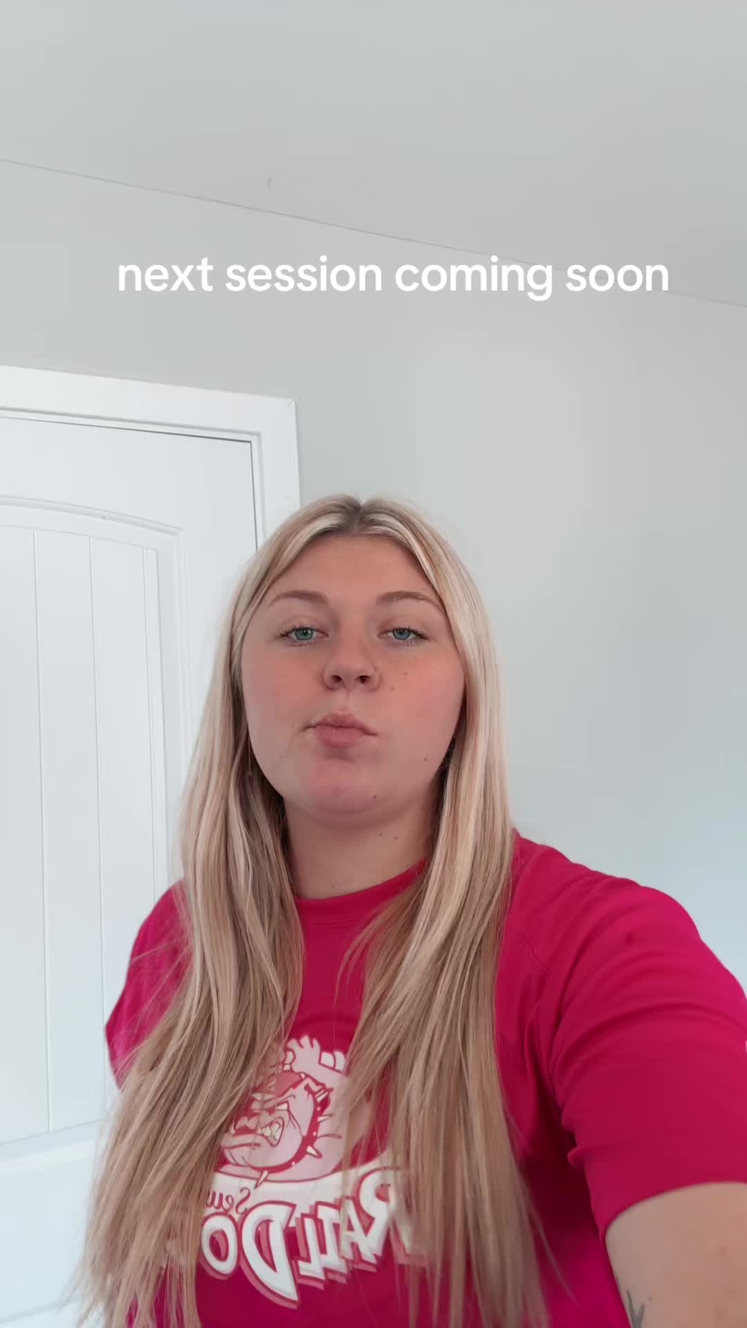 @alexalee2