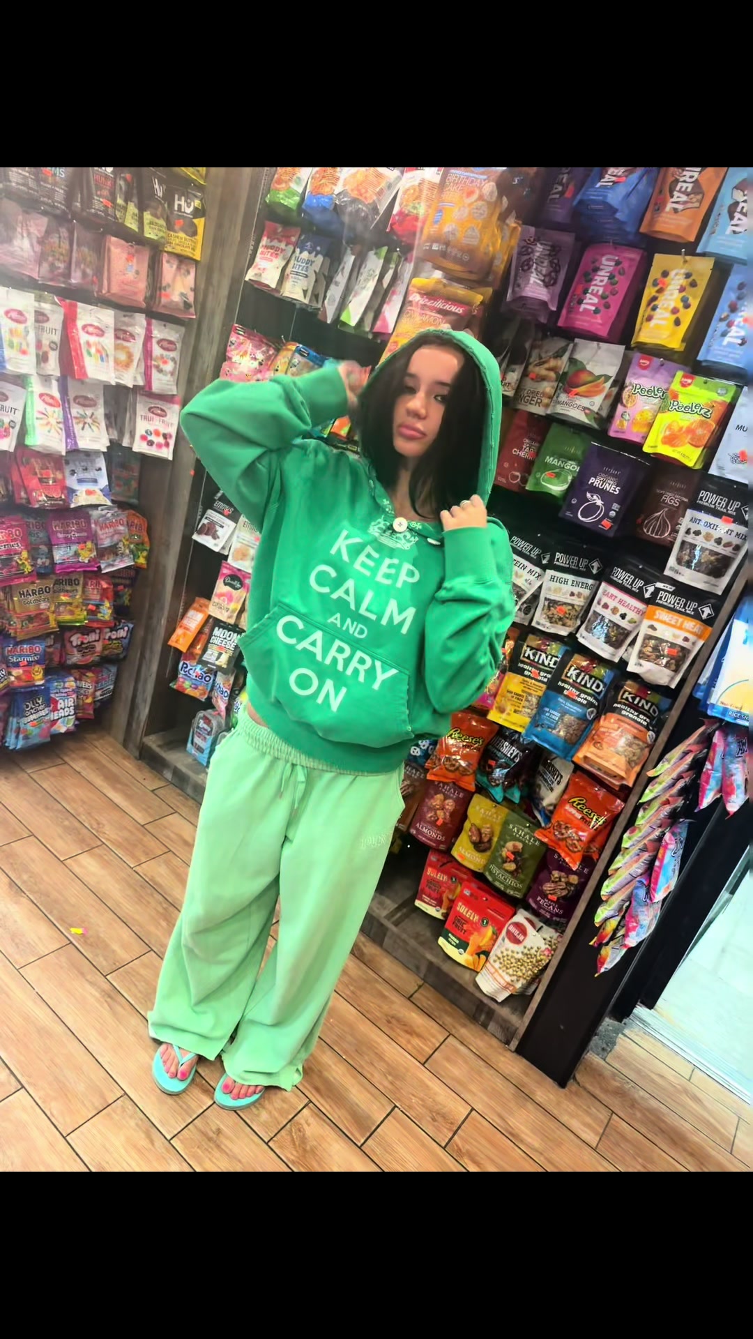 @r0stee