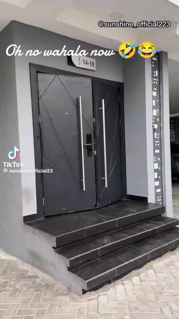 @Yadanaaya
