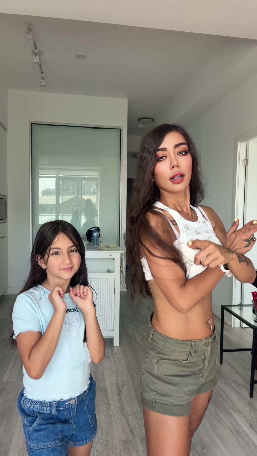 @elnazzz.qasemi