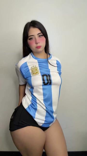 @Elenita