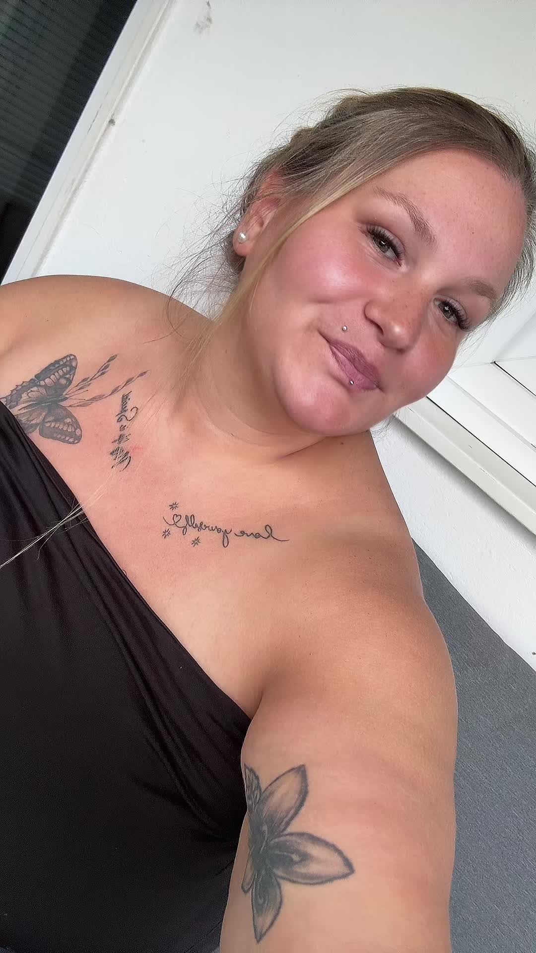 @LaBrülly🥰