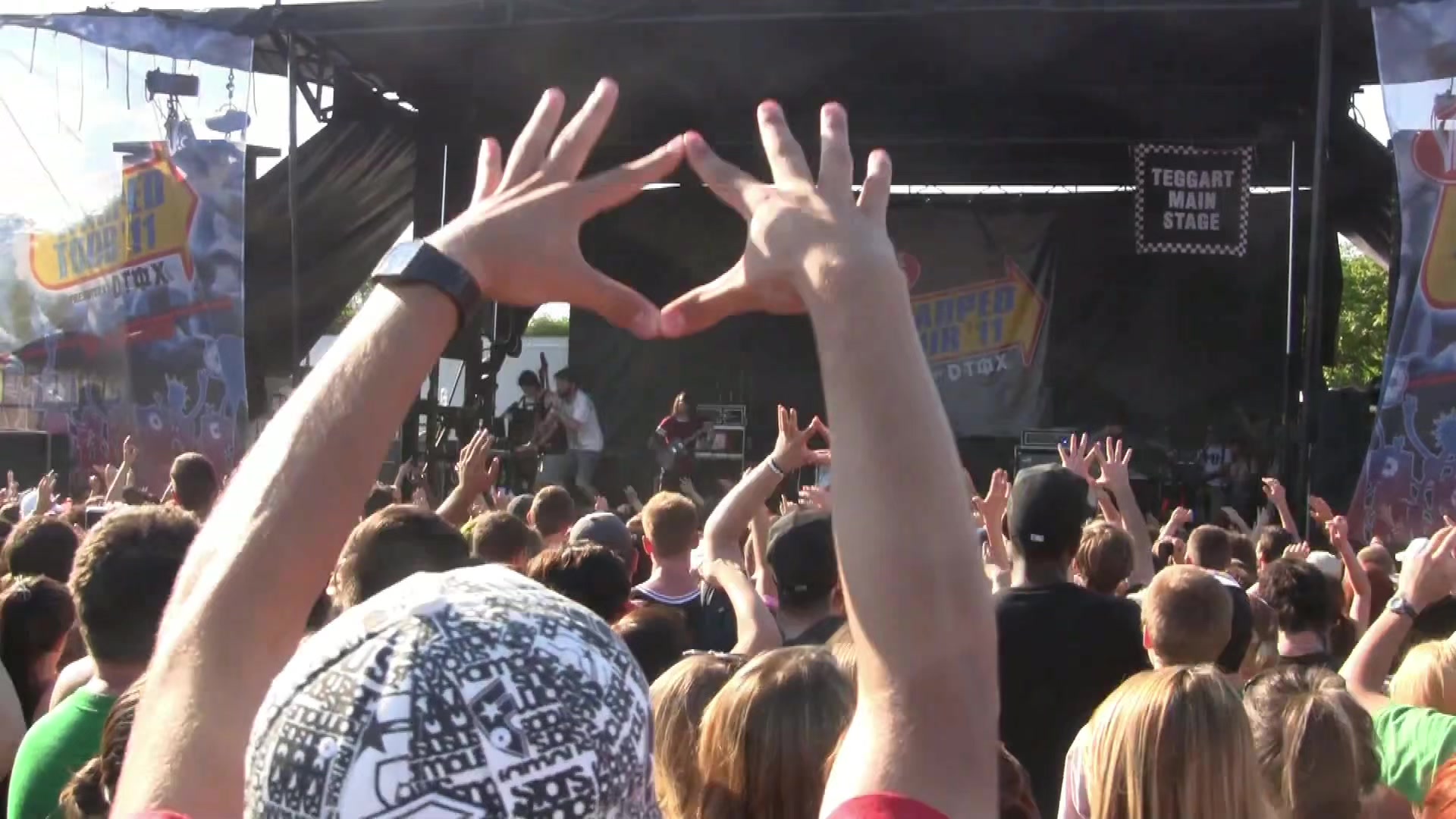 @3OH!3