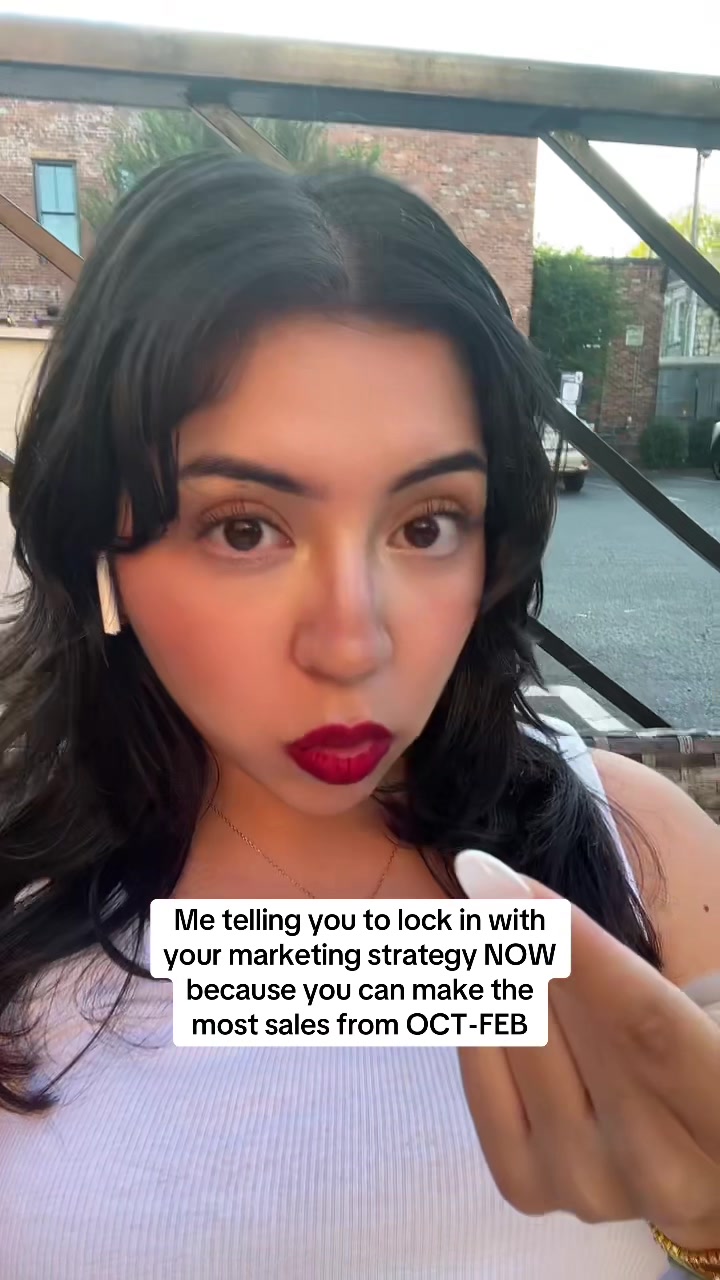 @Vanessa ➺ Marketing + Sales