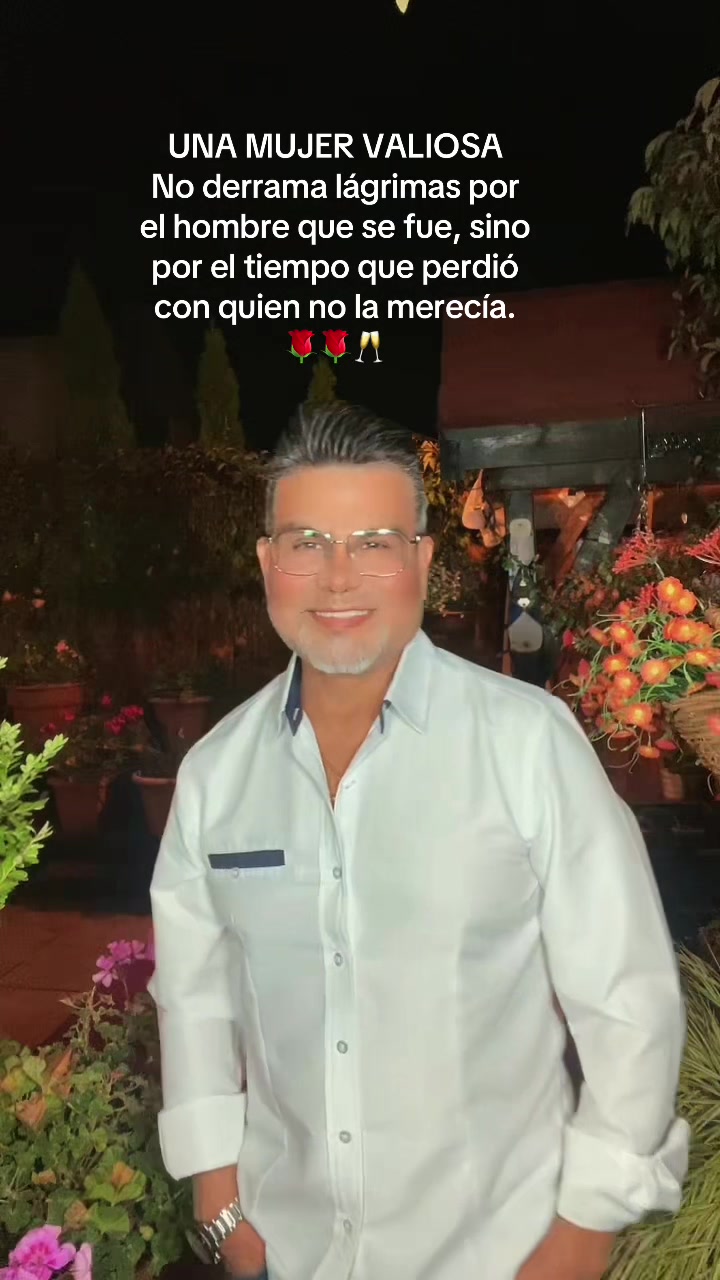 @Carlos Correa