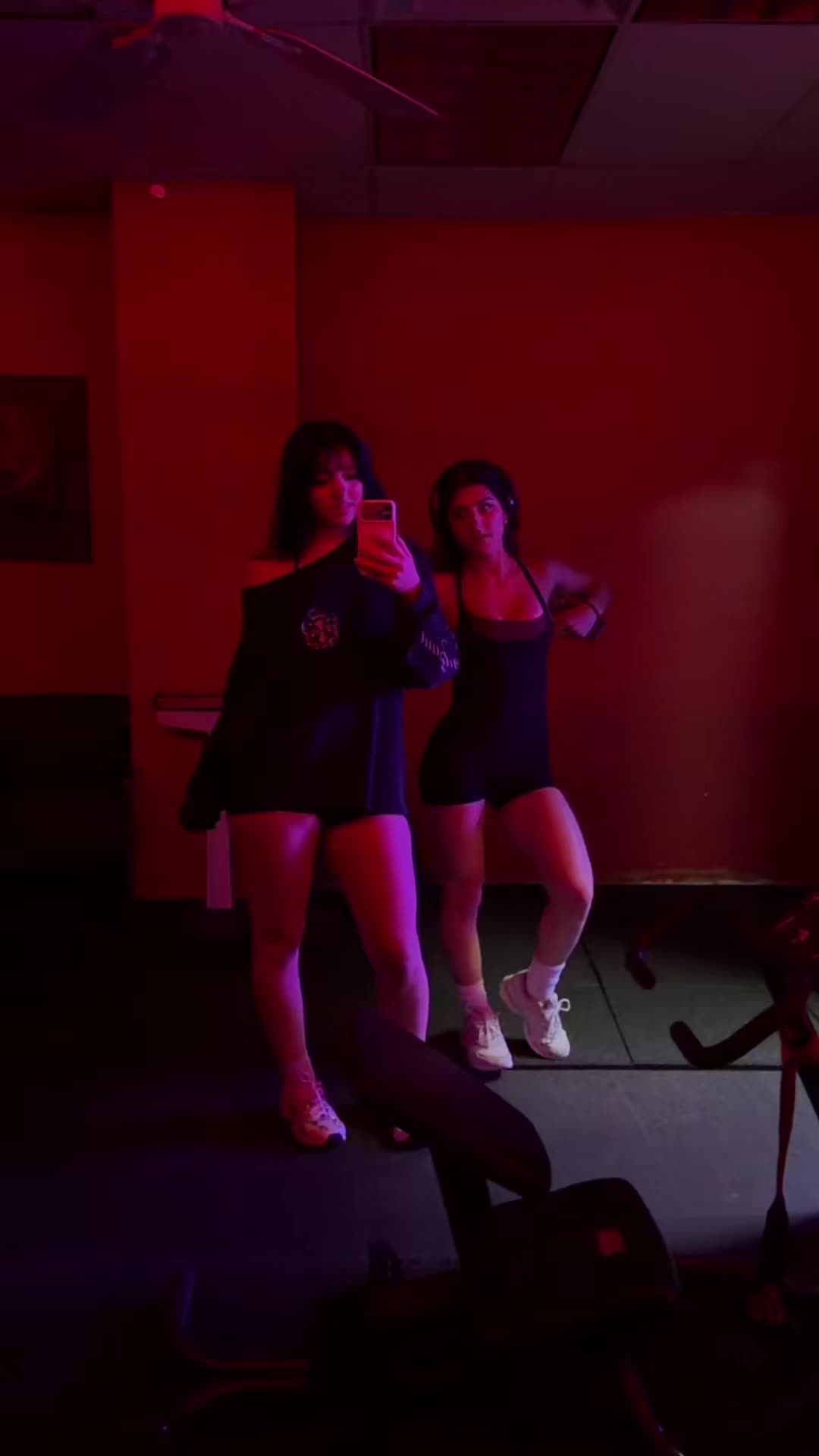 @rena