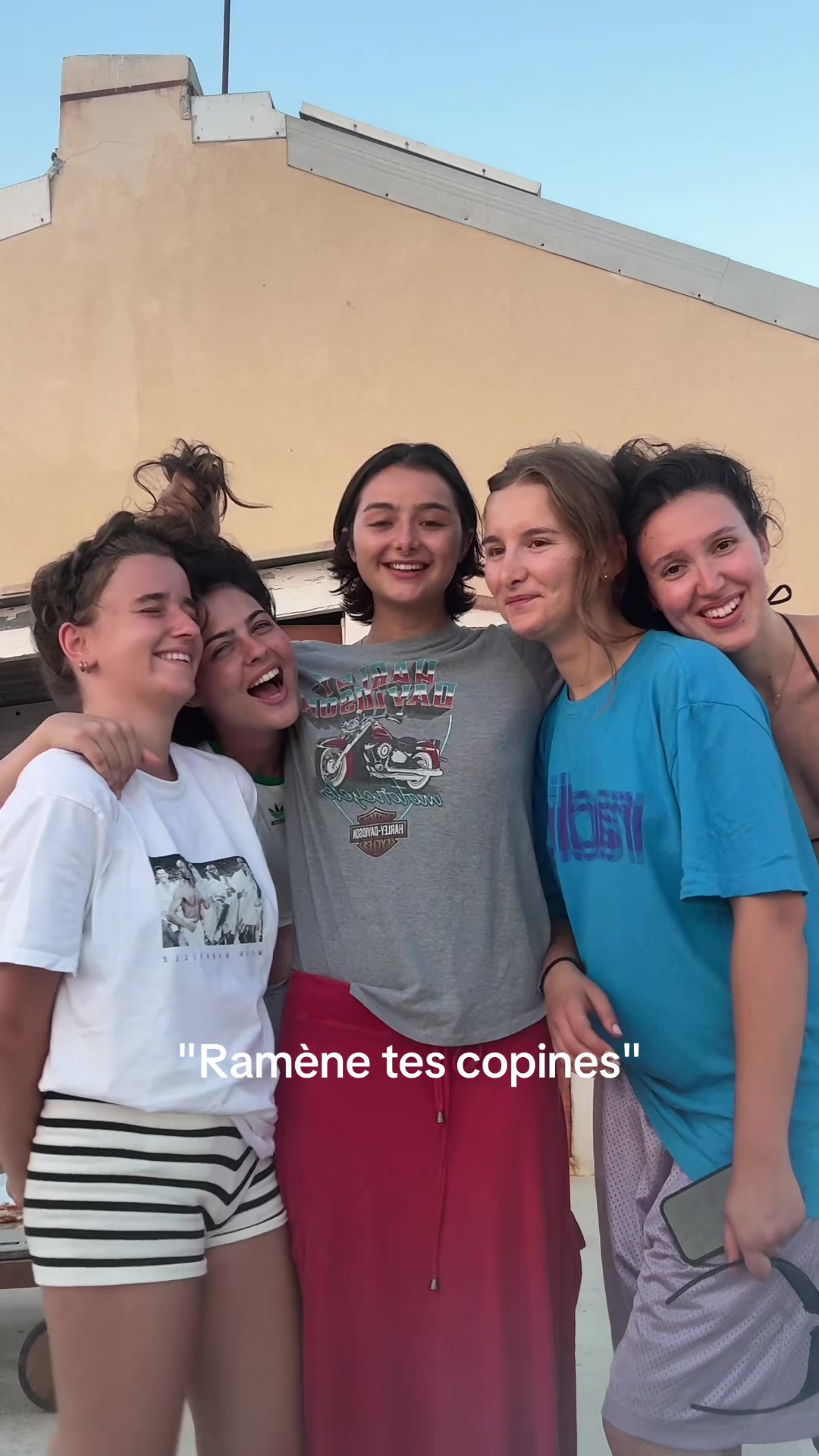 @LILI JANE
