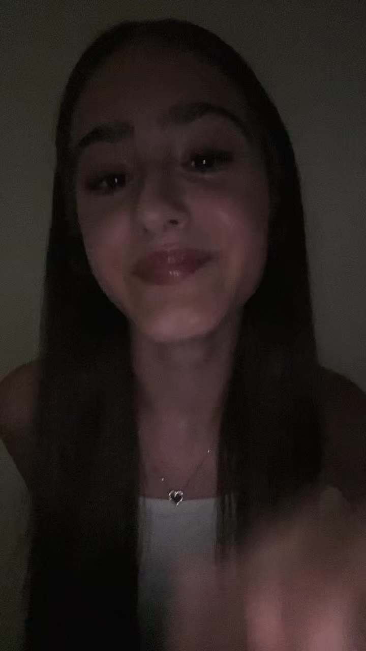 @lolaaa