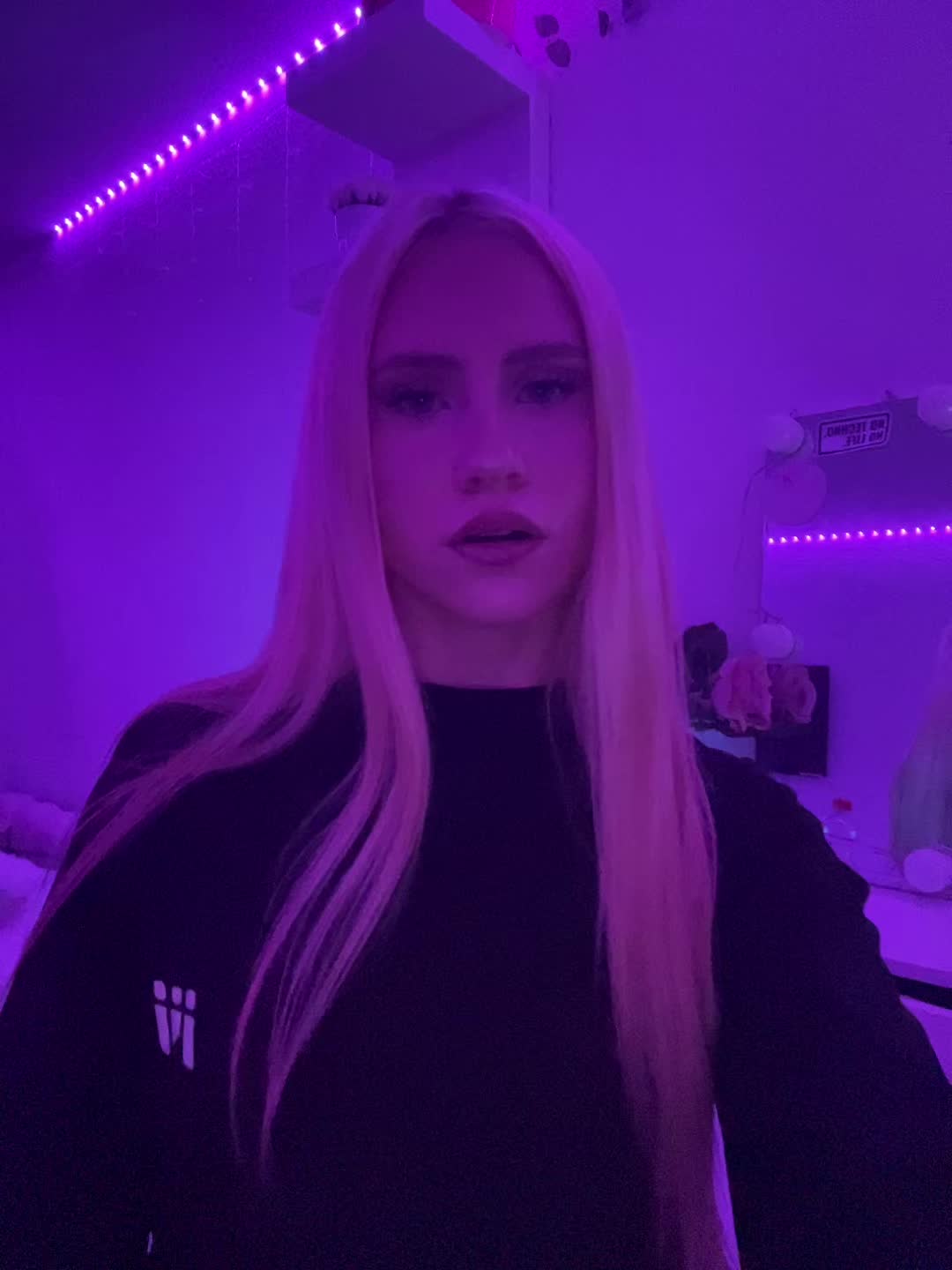@❄️