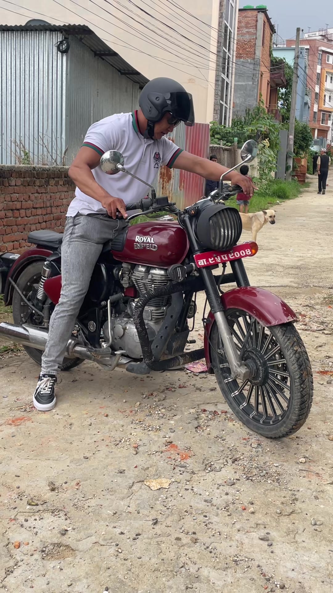 @Gurung