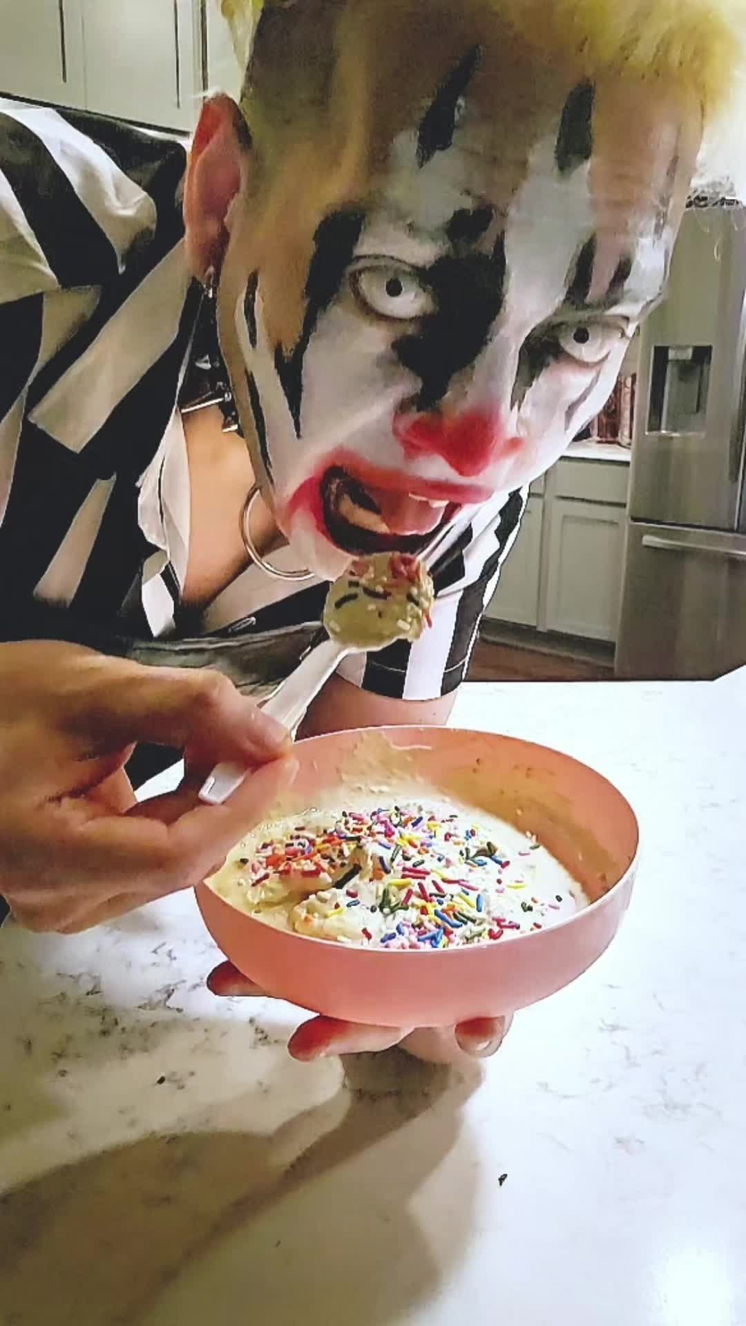 @JoeMadVill