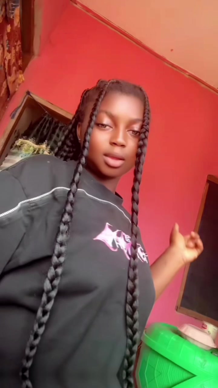 @꧁༒🌺•𝕯𝖊𝖑𝖆•🌺༒꧂