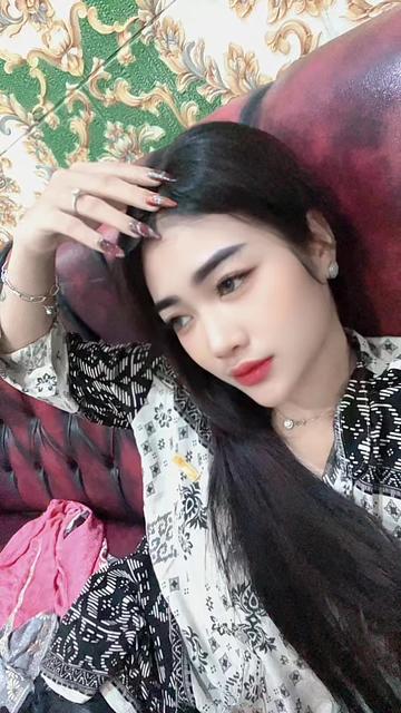 @Mamah bebyel🖤