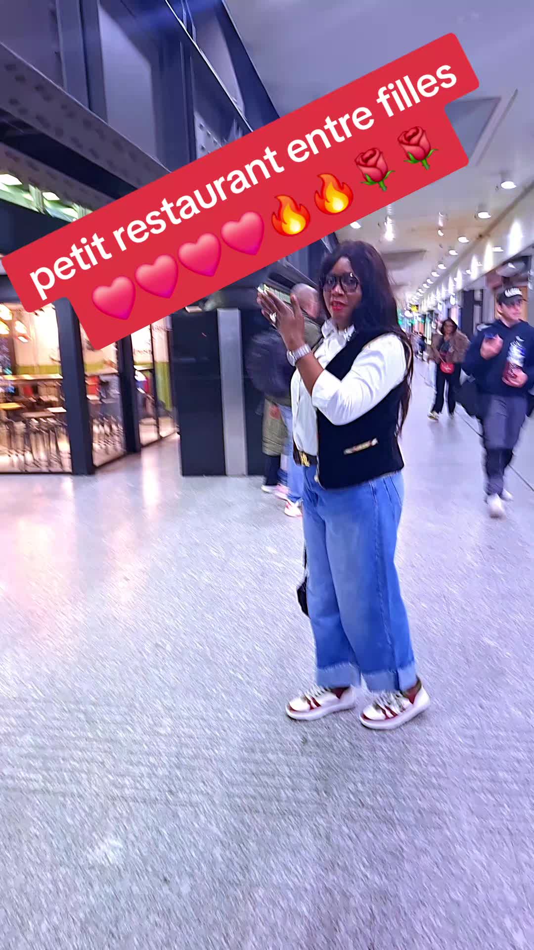 @Larissapolo