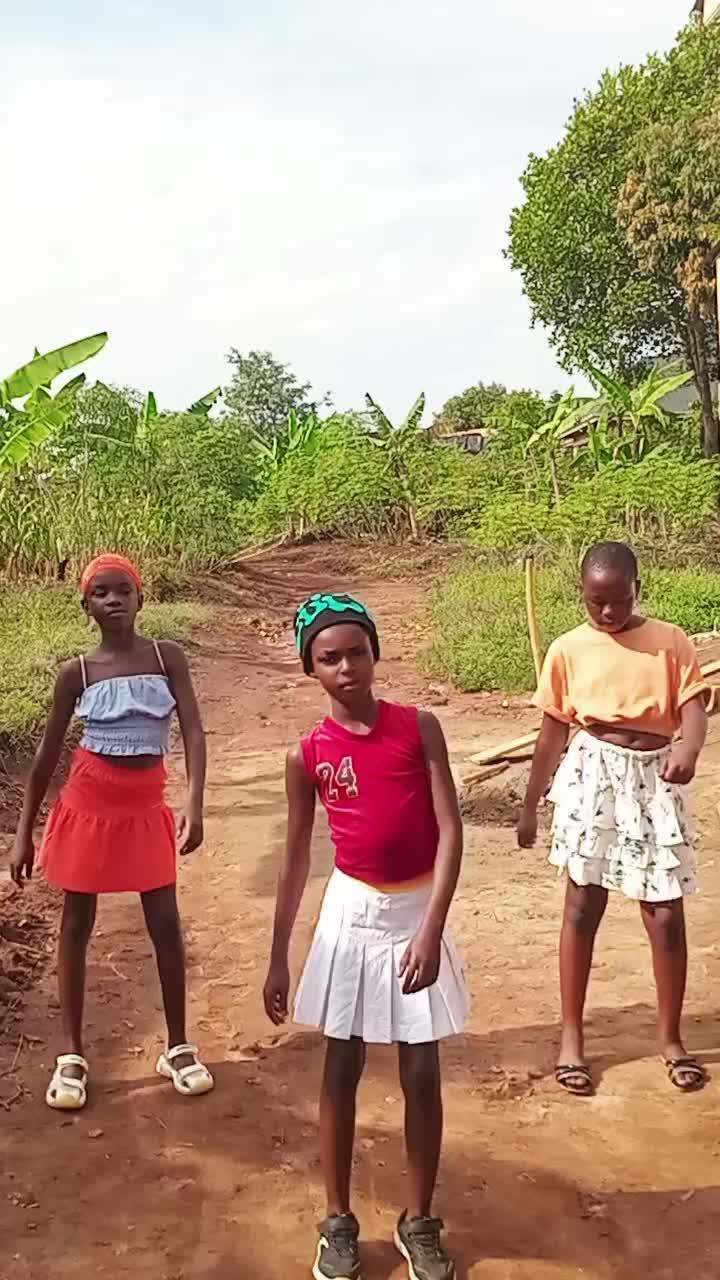 @👣Jalt🇺🇬