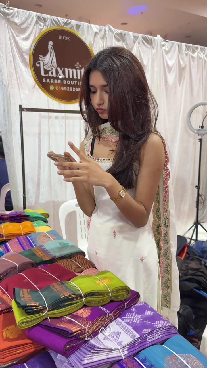 @Laxmita Saree Boutique