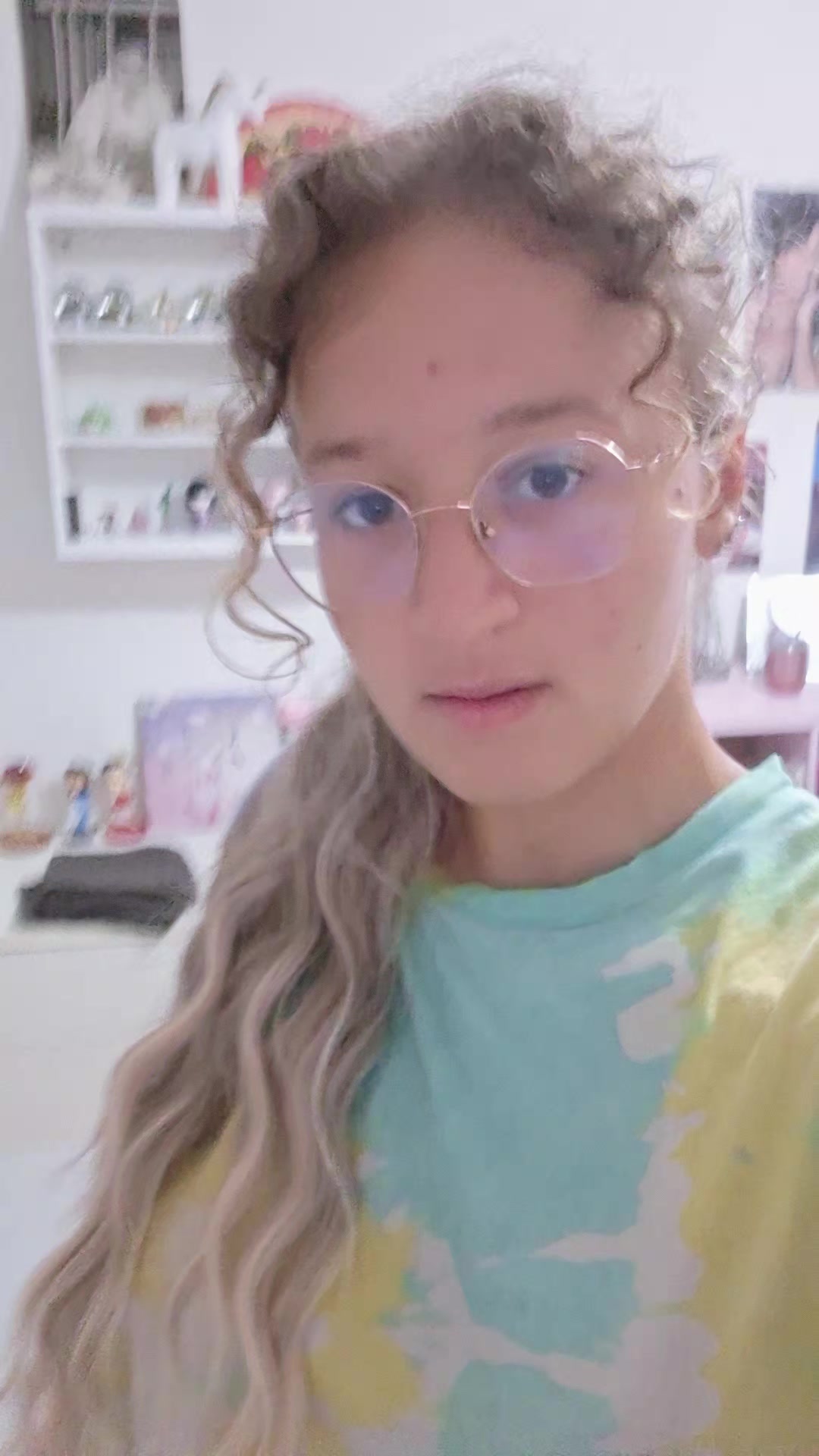 @JustNaomieVibes29