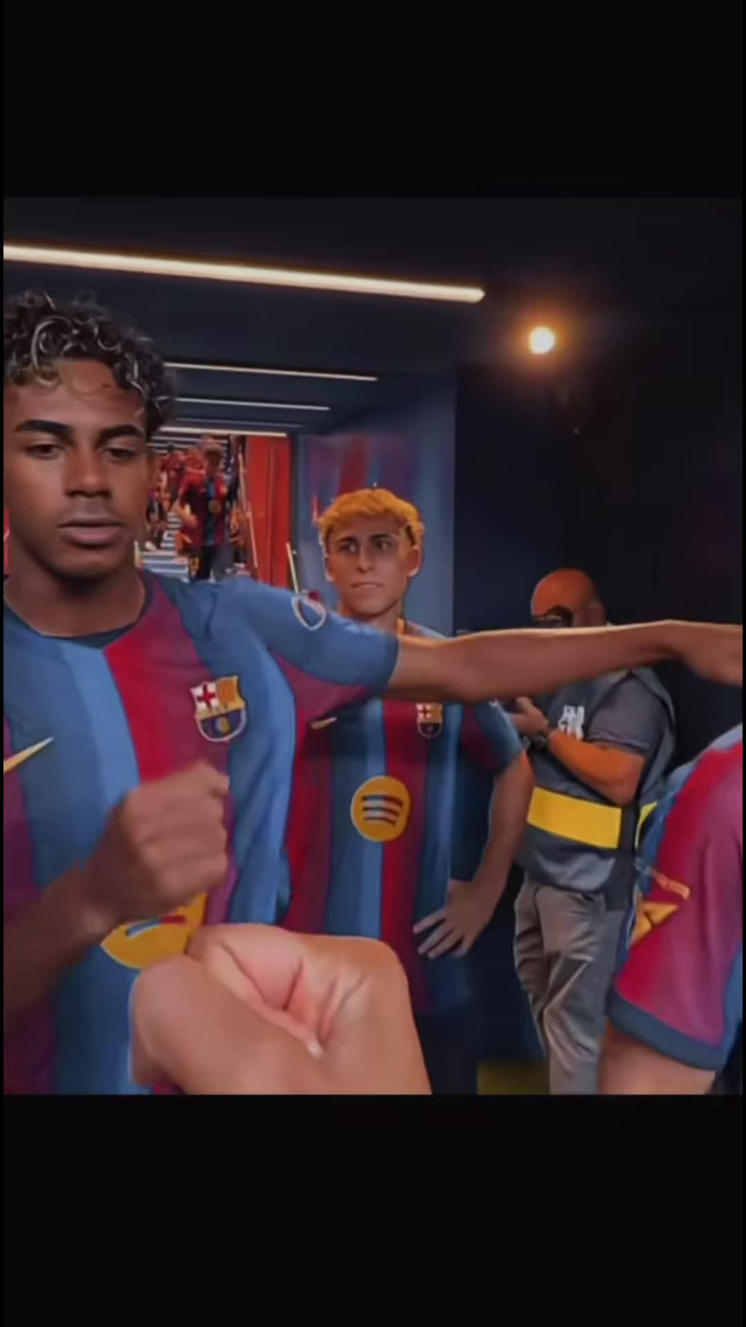 @𝓜𝓞𝓥𝓐𝓣𝓞𝓝