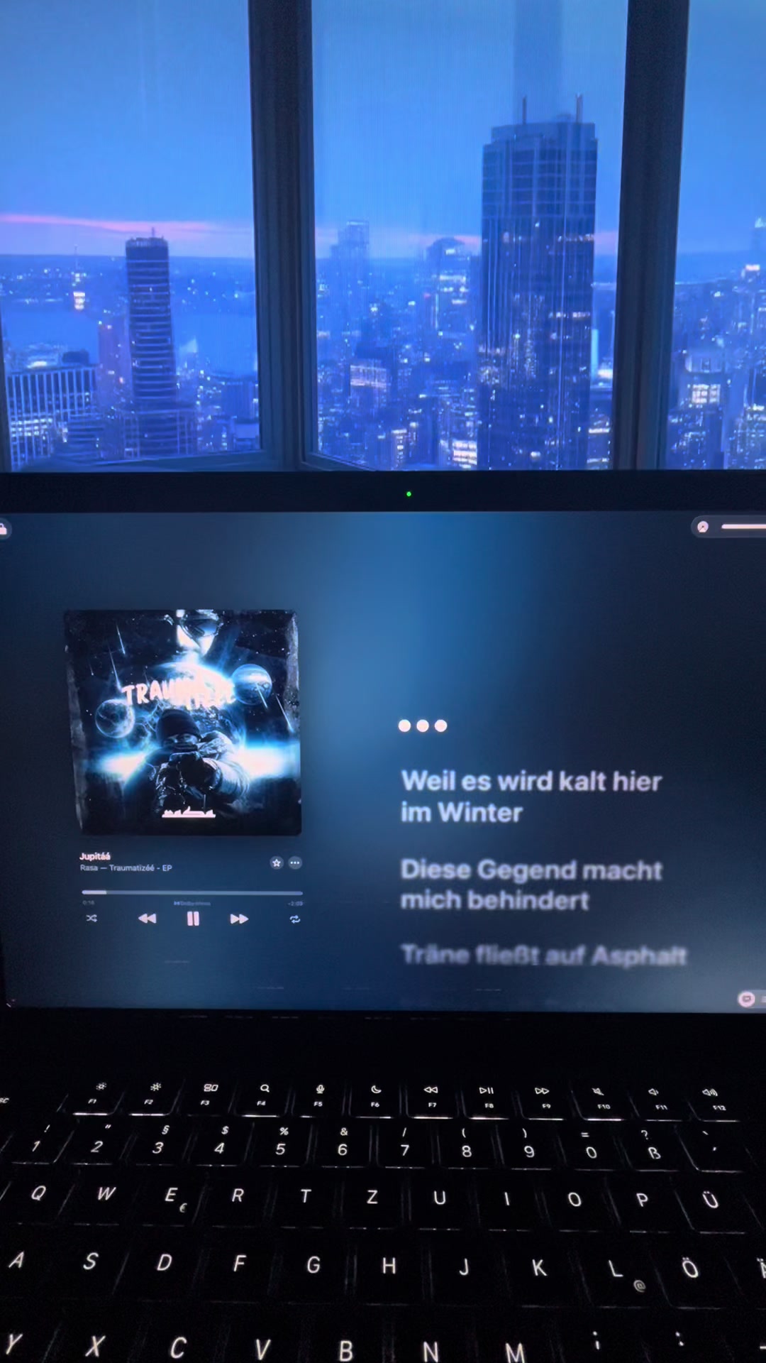@Apple-music