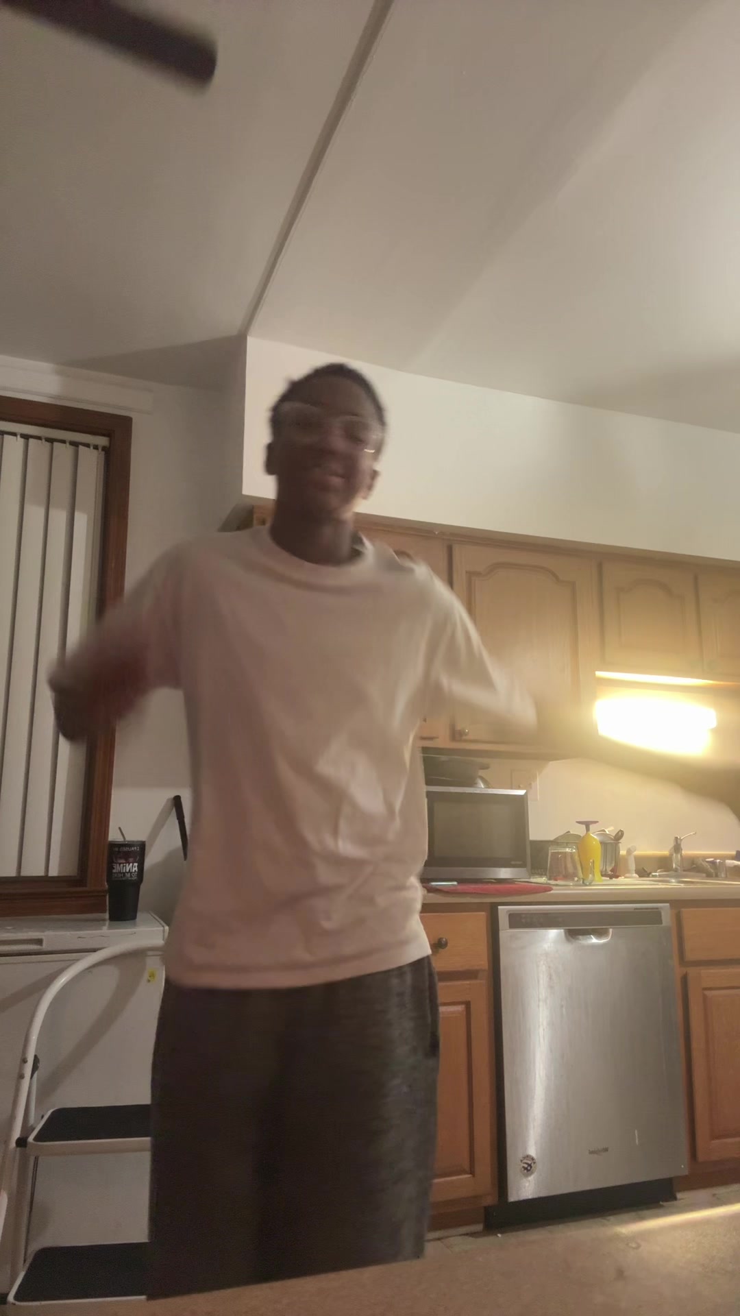 @QI