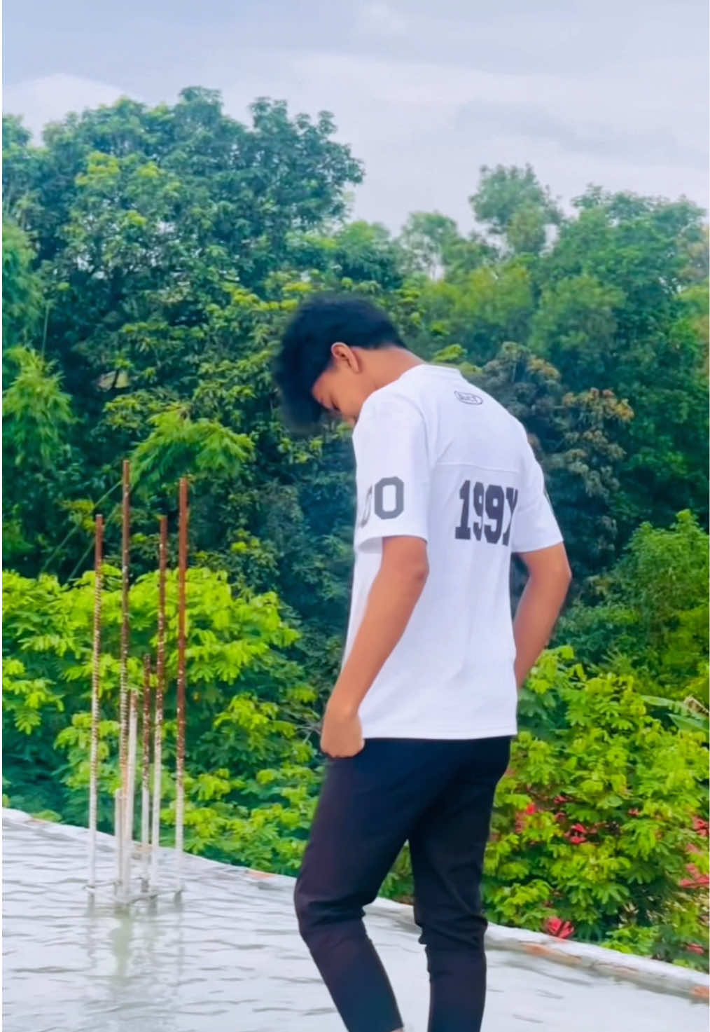 @乂ᴹᴿ ᭄✿ʜᴀsᴀɴ࿐** 333