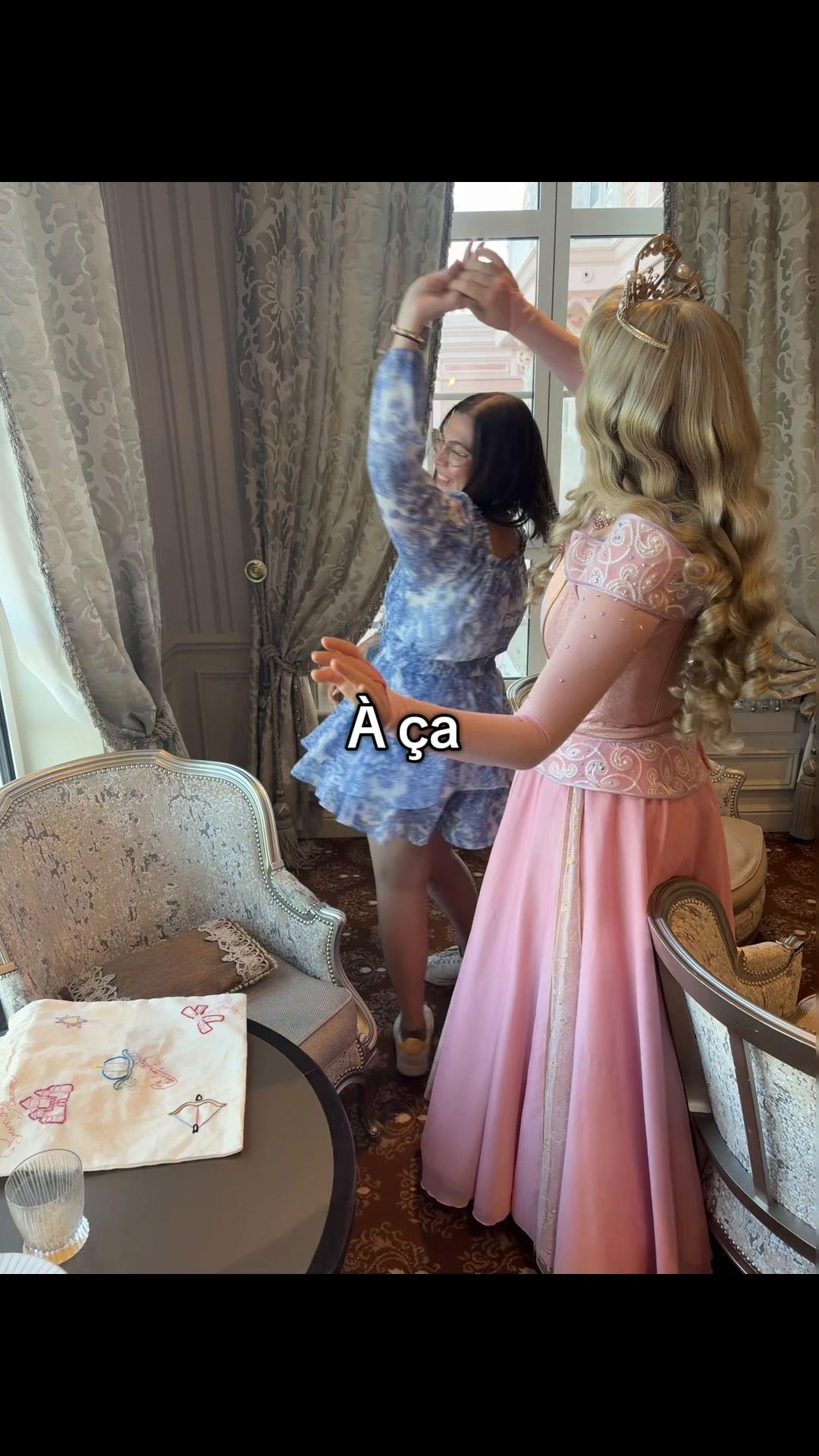 @Megane