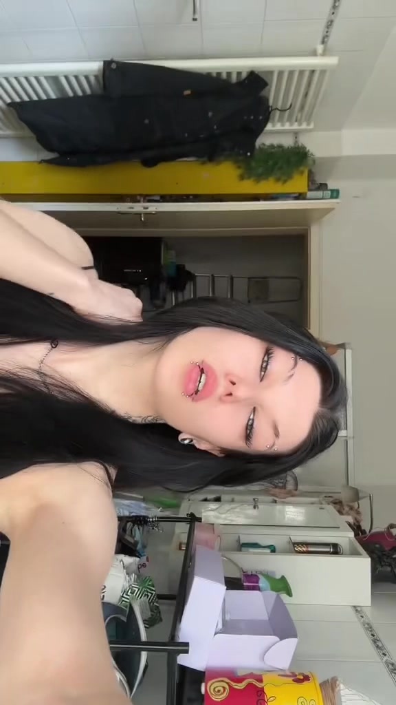 @Lilith