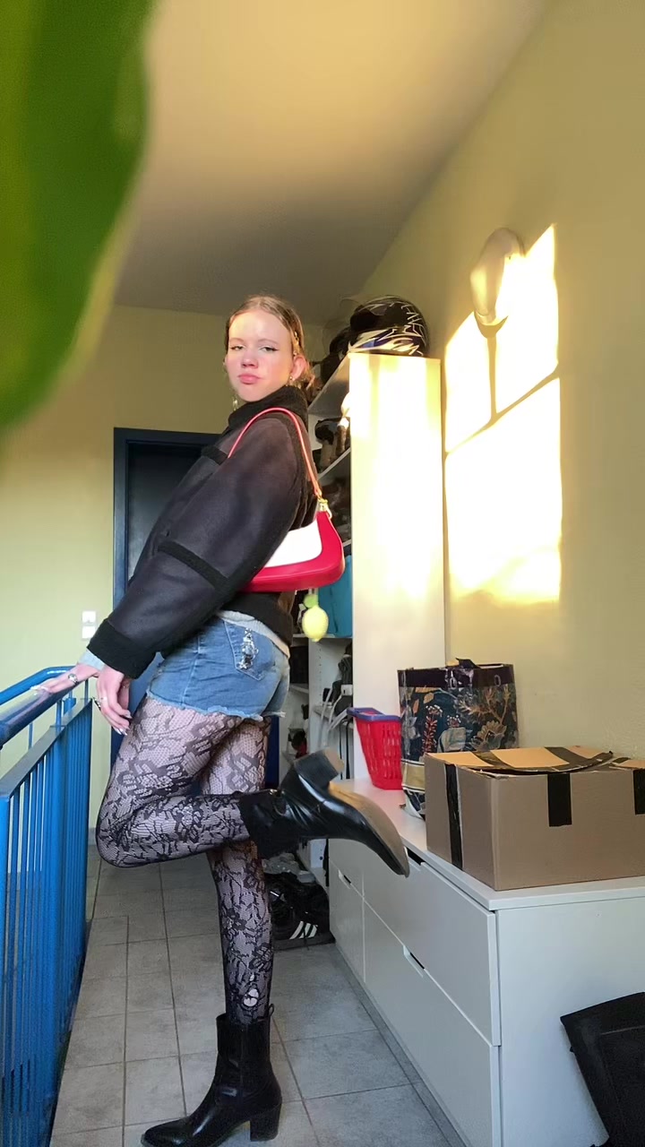 @𝐌𝐚𝐫𝐭𝐡𝐚