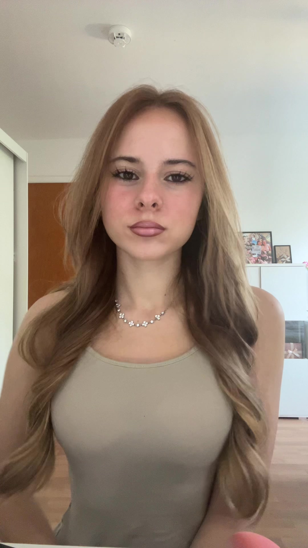 @𝐑 𝐀 𝐌 𝐎 𝐍 𝐀  🦢