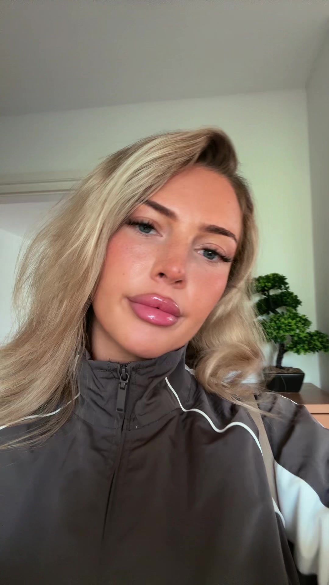@caroundlori