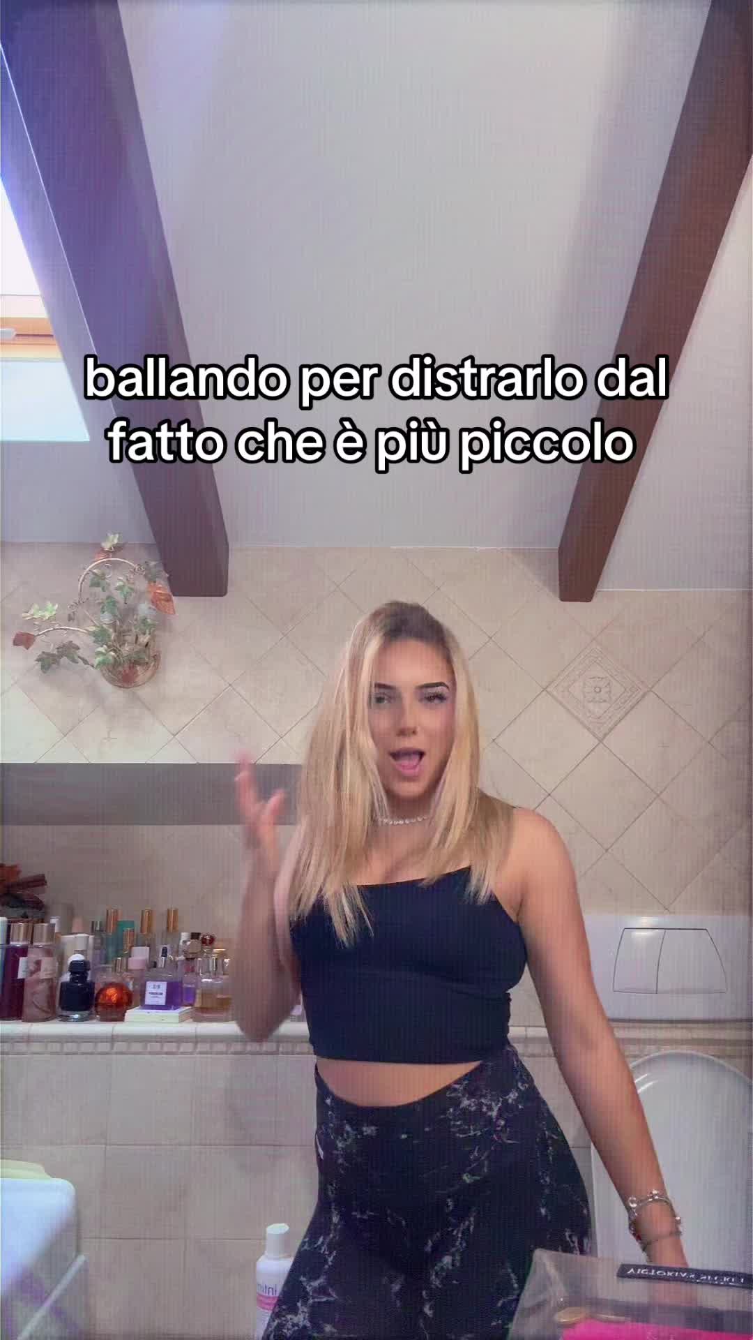 @auroramengoni