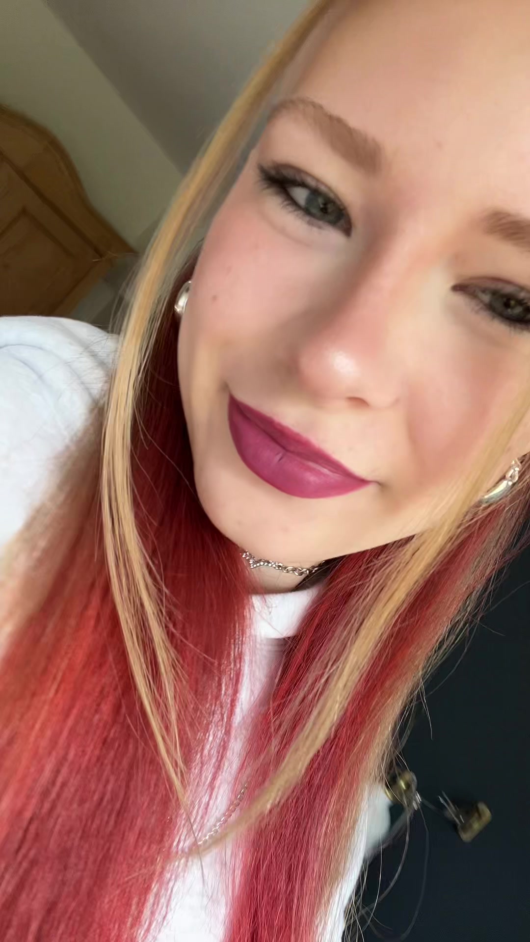 @⫷꧁༺𝒜𝓃𝓃𝒶༻꧂⫸