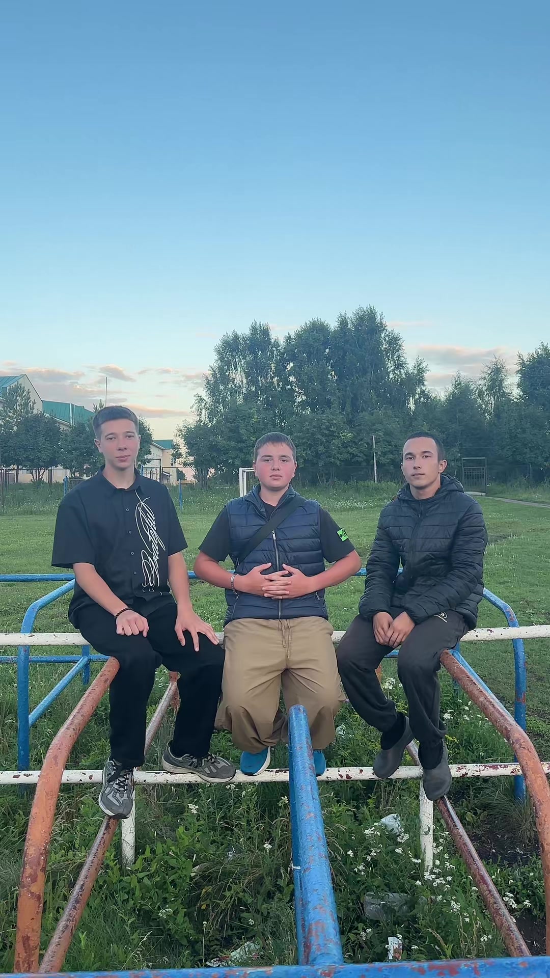 @хз