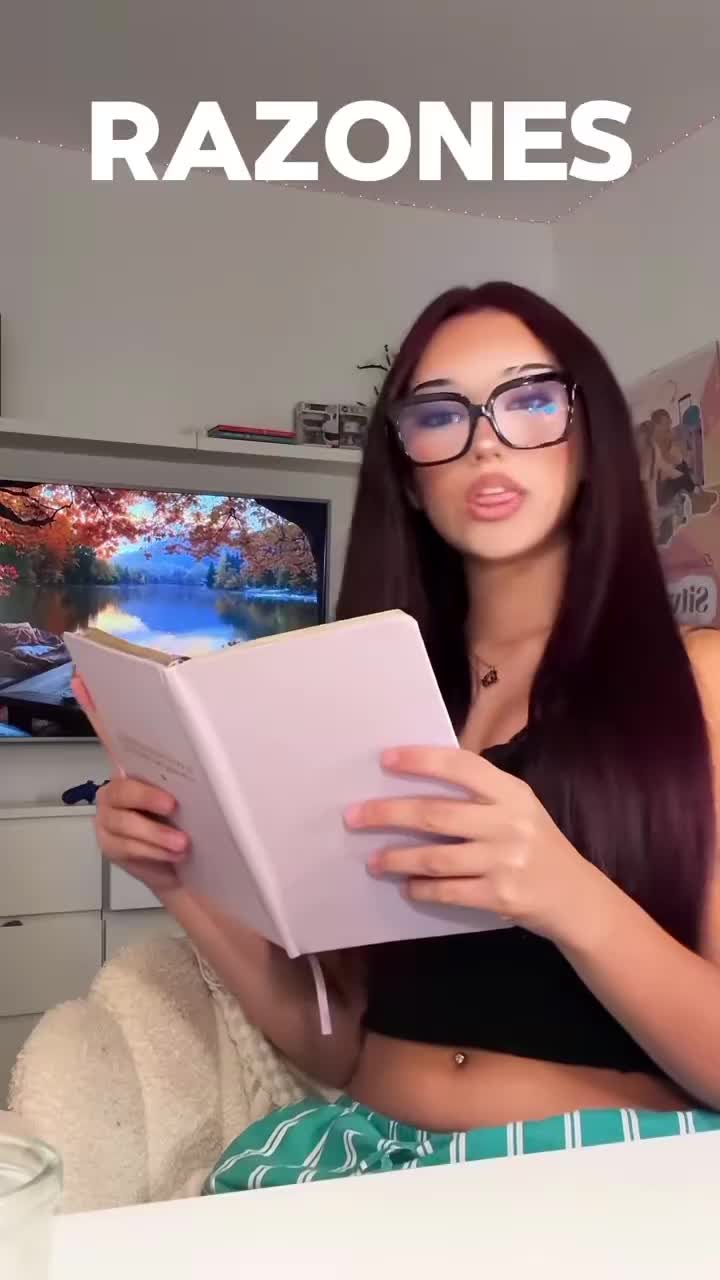 @Valeriarebollo