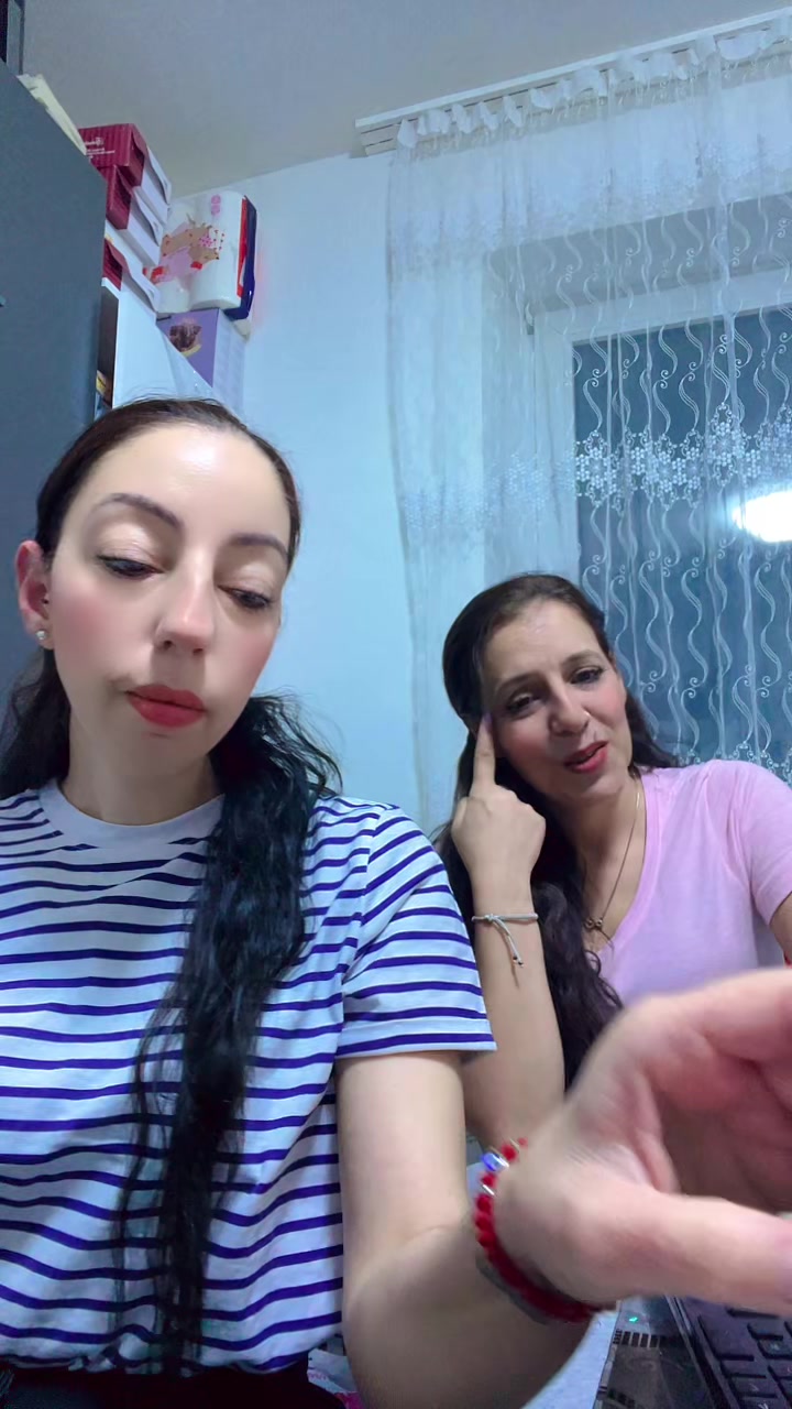 @&hearts;️G&ouml;n&uuml;l&hearts;️yaram&hearts;️