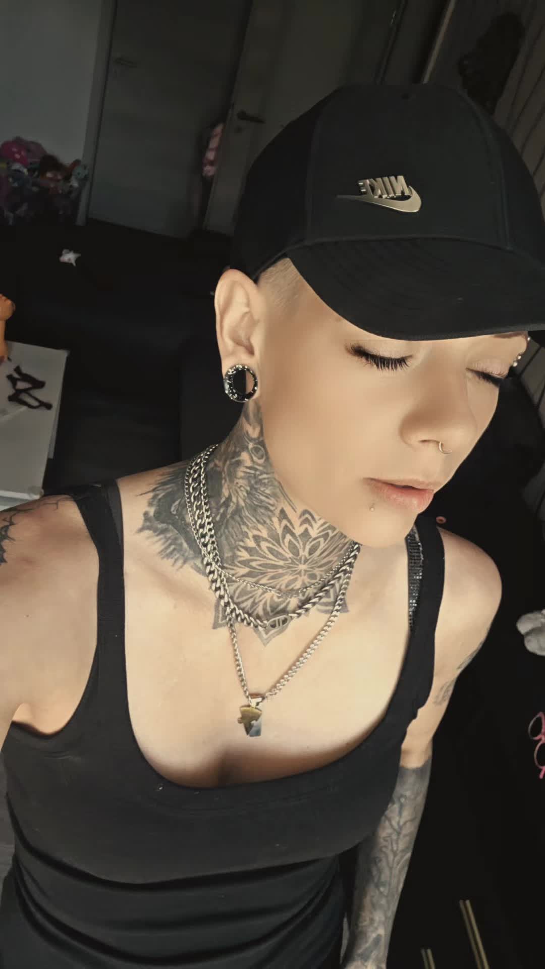 @✟𝔄𝔩𝔣𝔞 𝔚ö𝔩𝔣𝔦𝔫✟