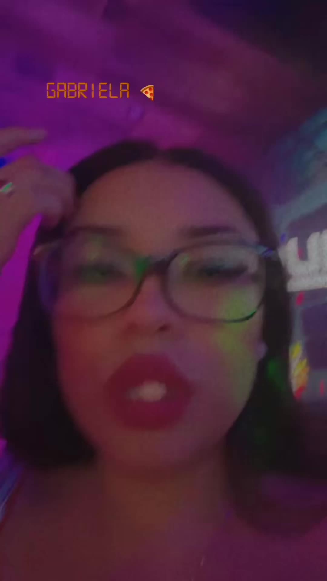 @Gabriela