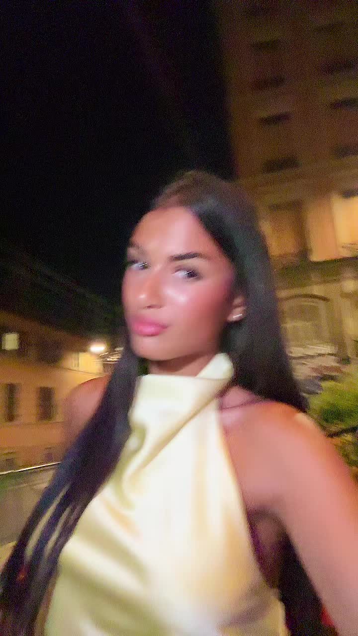 @𝐑𝐀𝐘𝐀.𝐁𝐋𝐊🥂