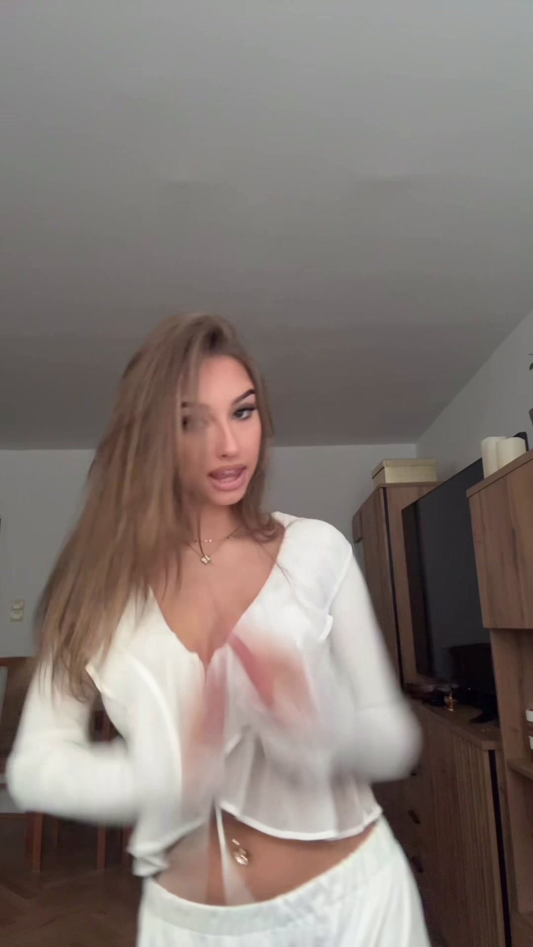 @julianka.__