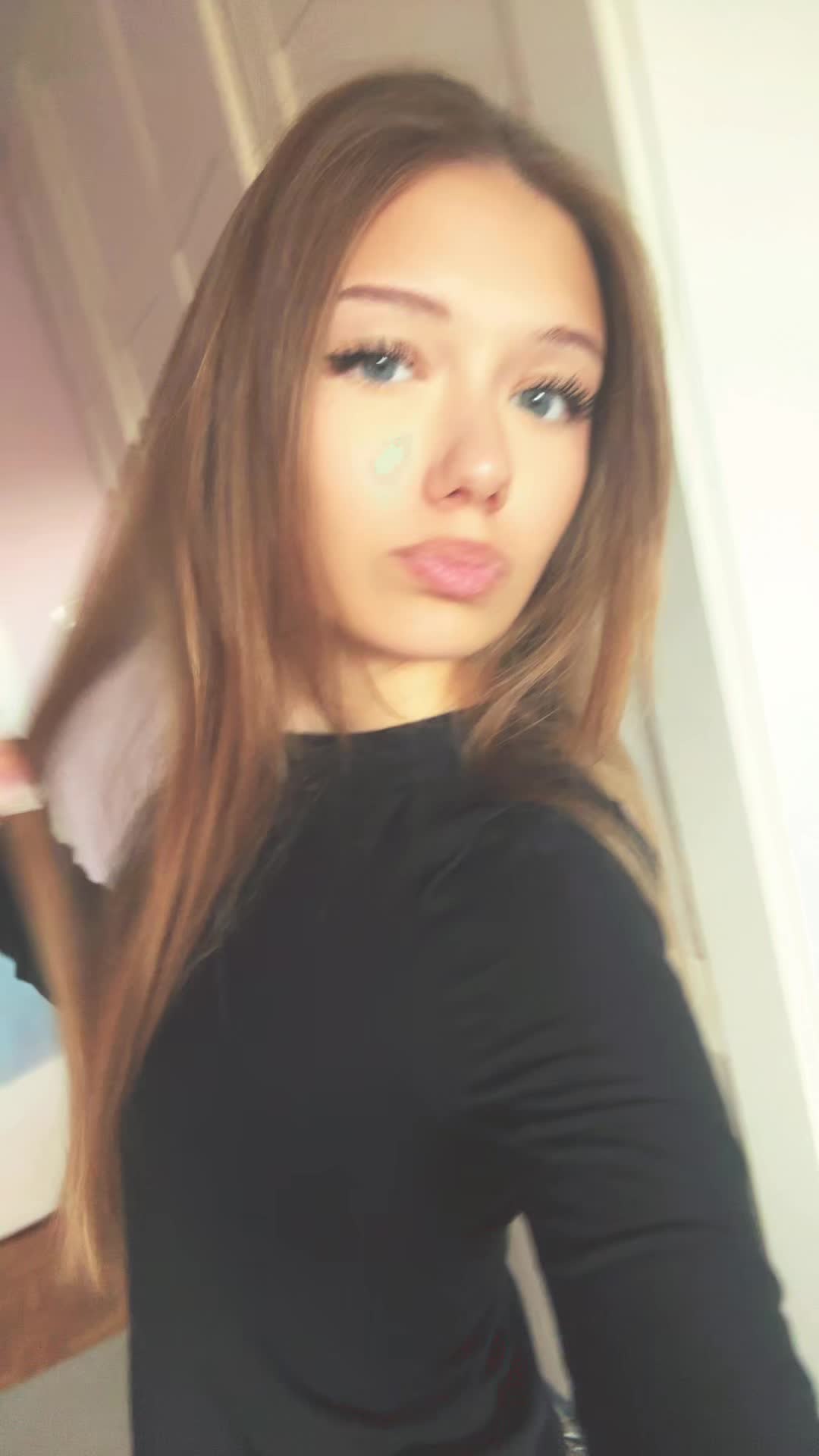 @zuzkajearbuzka