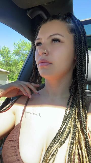 @Dominique