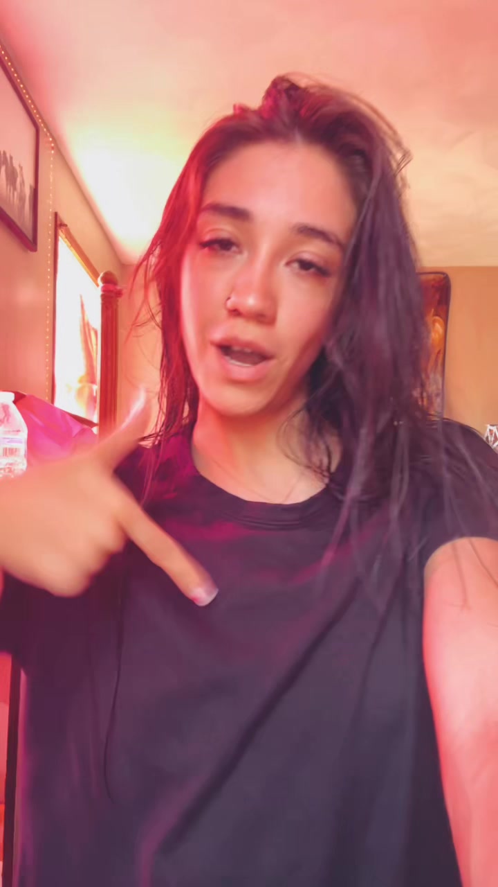 @シ
