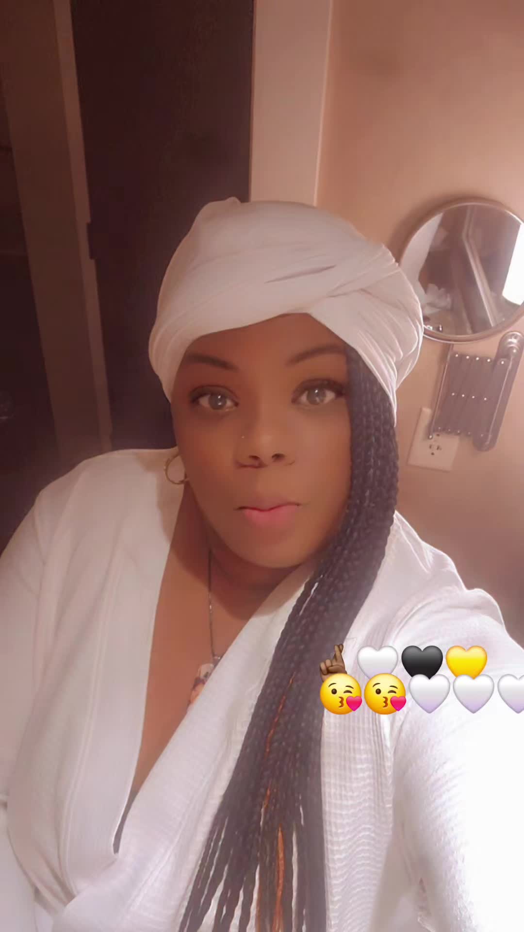 @Sugabae